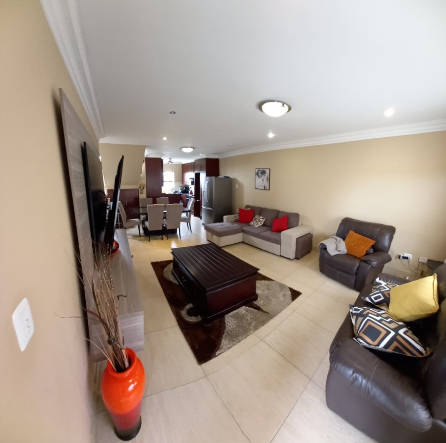 3 Bedroom Property for Sale in Hillside Free State